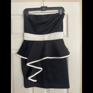 Black and white strapless dress